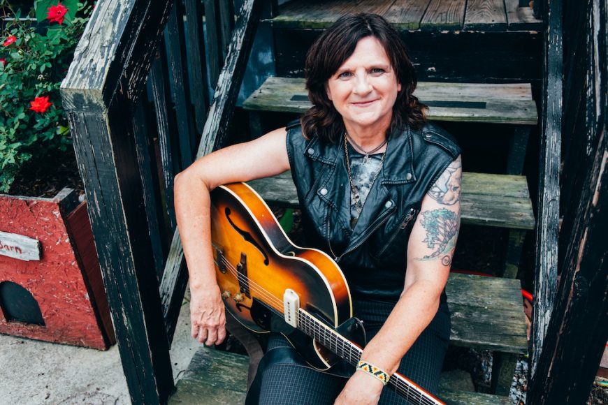 Review Amy Ray Looks Towards Distant Horizons